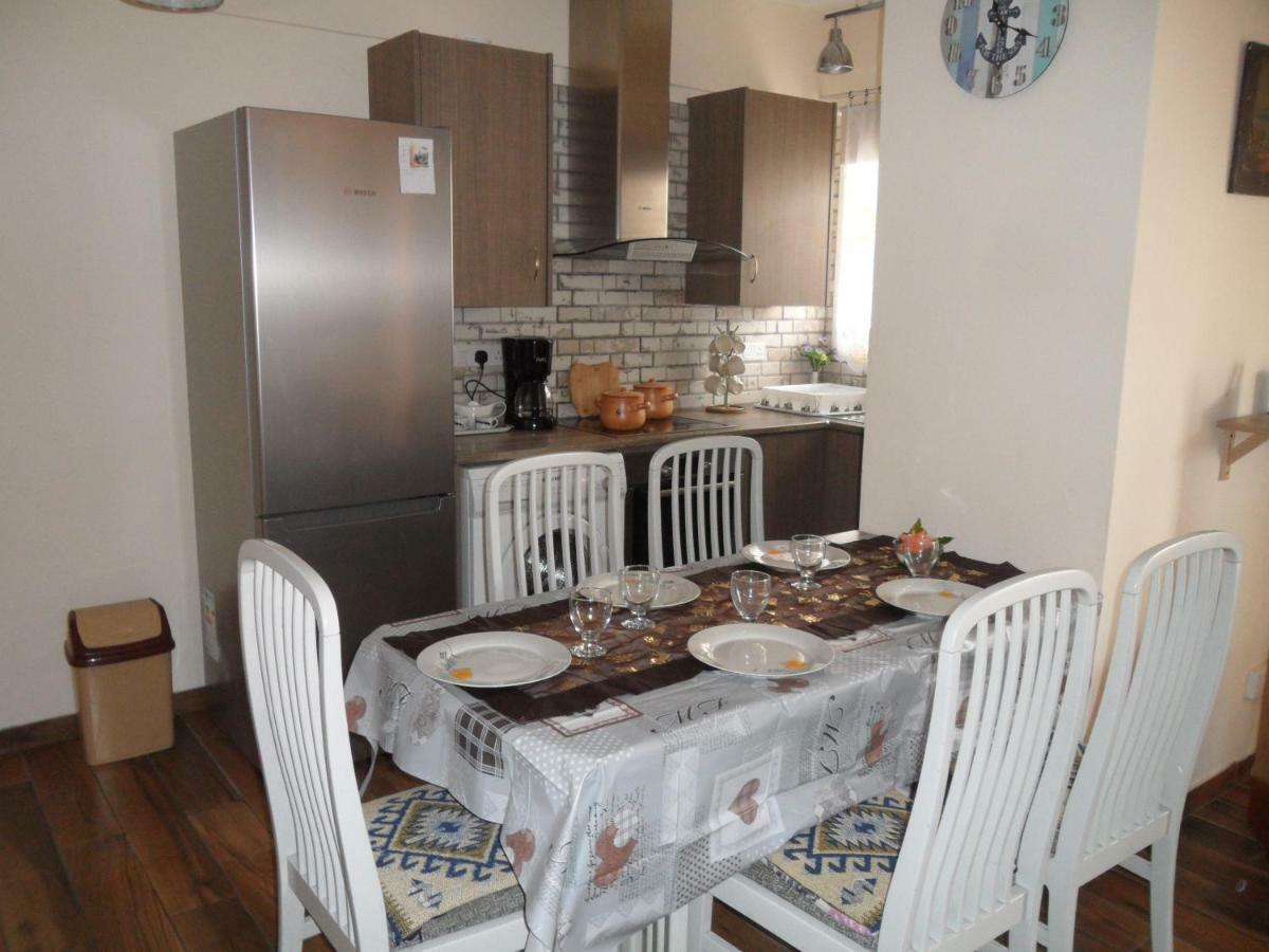 Sunshine Apts, Two Bedroom , Free Internet, No 3 Αγία Νάπα Εξωτερικό φωτογραφία