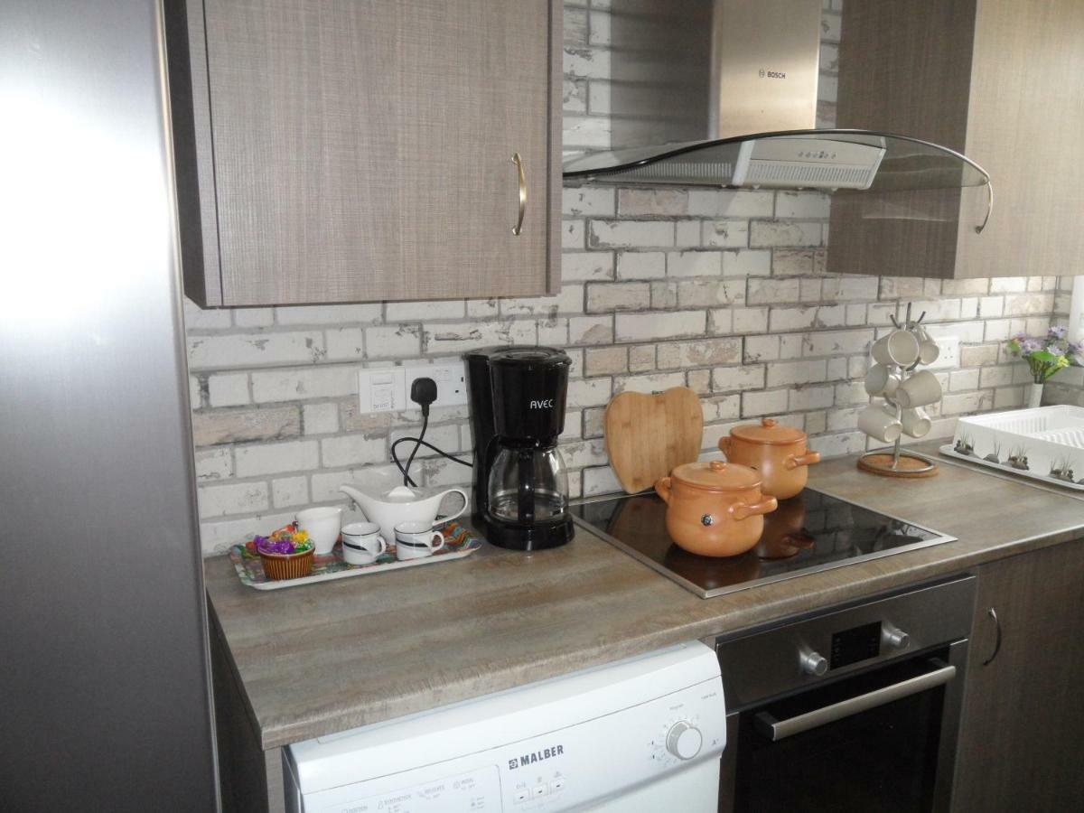 Sunshine Apts, Two Bedroom , Free Internet, No 3 Αγία Νάπα Εξωτερικό φωτογραφία