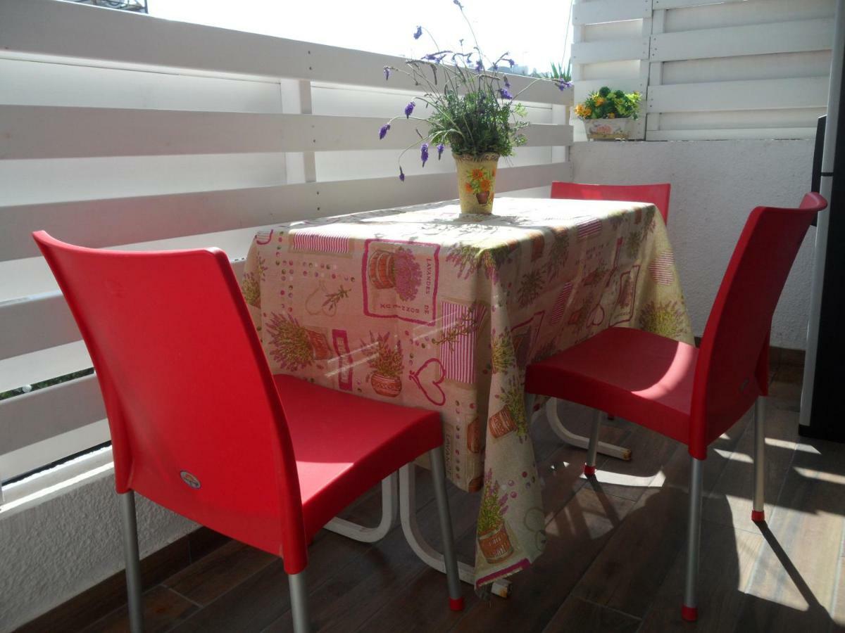 Sunshine Apts, Two Bedroom , Free Internet, No 3 Αγία Νάπα Εξωτερικό φωτογραφία